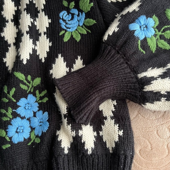 Zara sweater - Picture 3 of 8